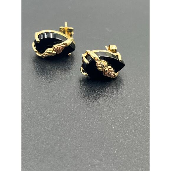 Black Hills Gold C. Co 14k Vintage Onyx Leaf/Vine Estate 10k Stud Earrings 14k - Picture 3 of 15